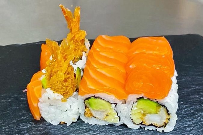 Gericht S1: Rainbow Roll